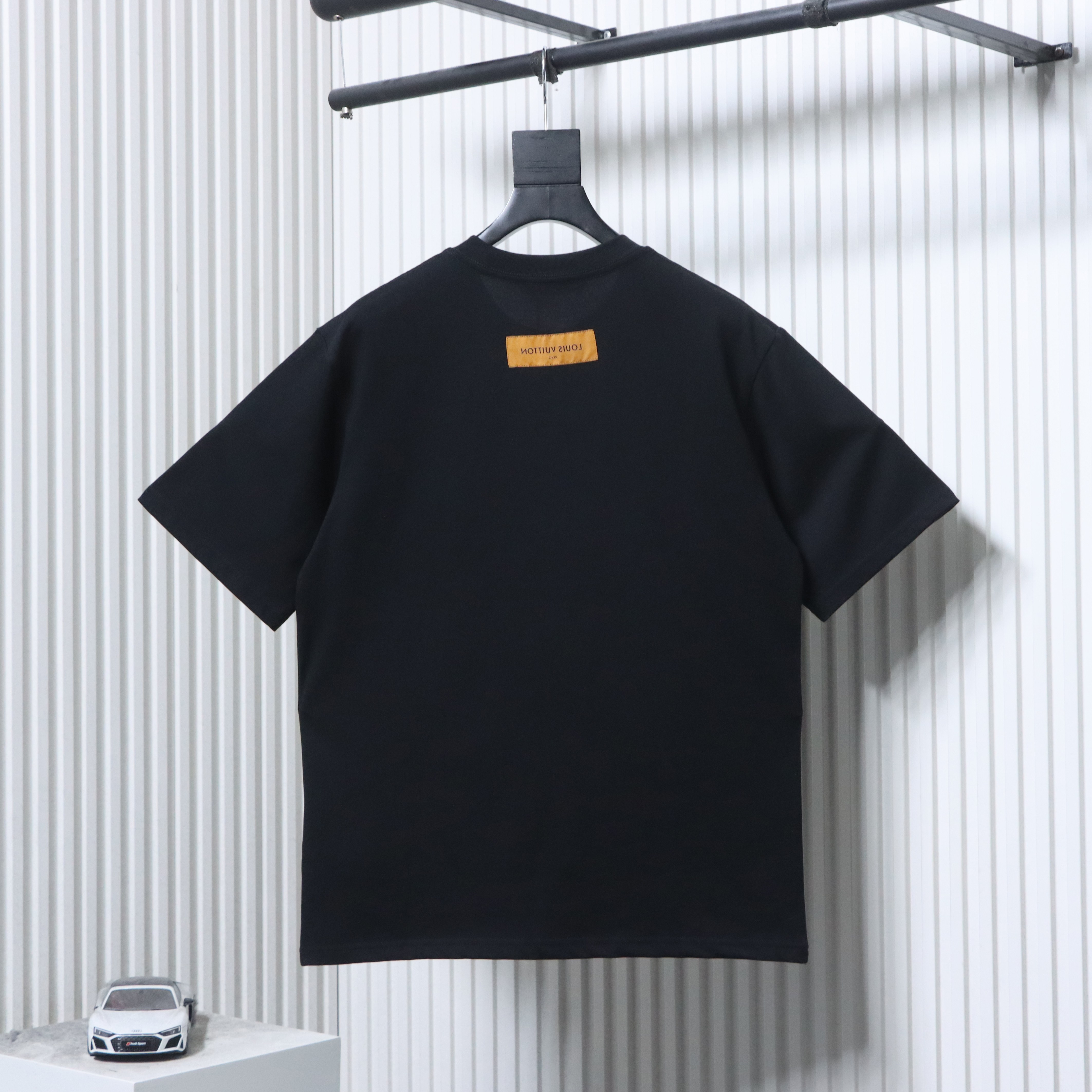 LOUIS VUITTON Clover Short Sleeve T-Shirt Style 2