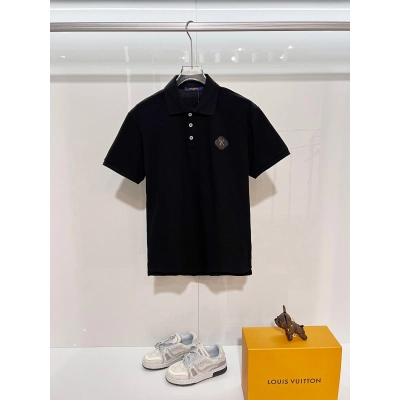 LOUIS VUITTON Collar Short Sleeve Polo Shirt 01