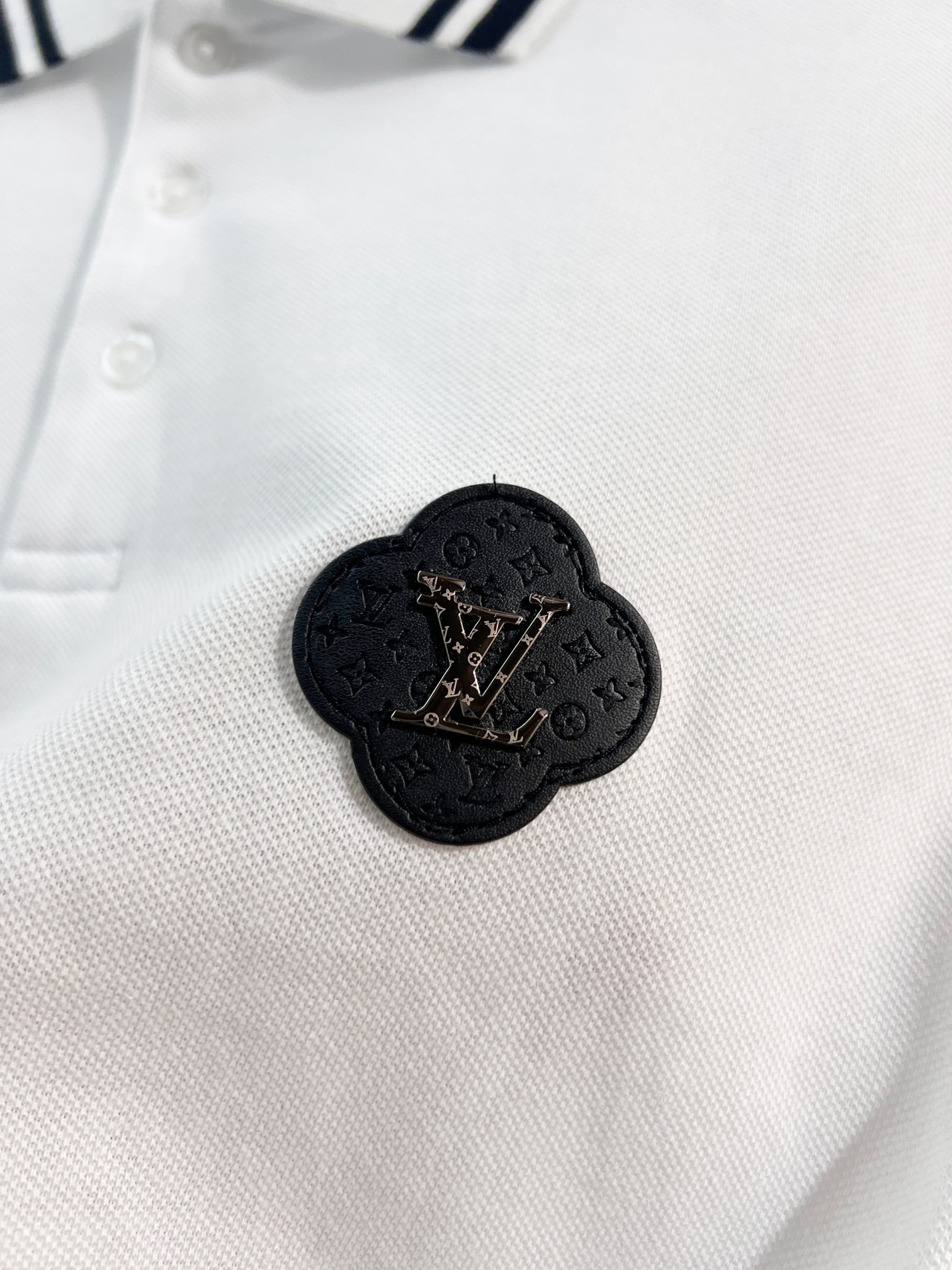 LOUIS VUITTON Collar Short Sleeve Polo Shirt Style 2