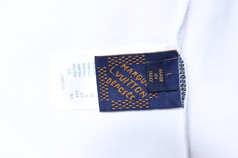 LOUIS VUITTON Cultural Landscape Pattern Embroidery Short Sleeve T-Shirt Style 2