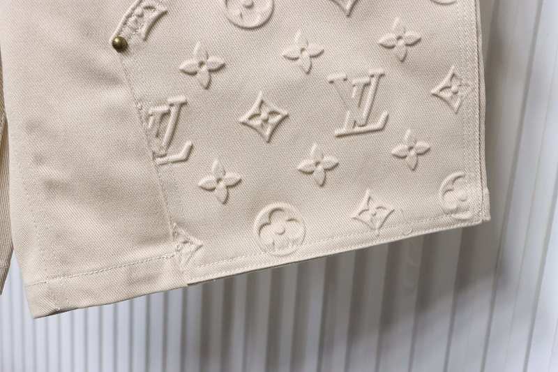 LOUIS VUITTON Embossed Monogram Denim Shorts Style 1