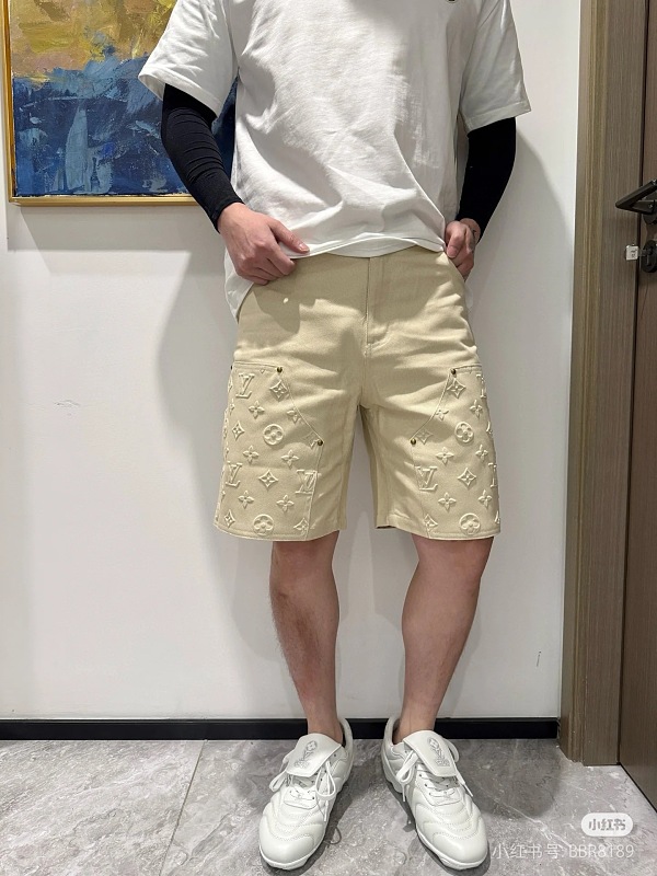 LOUIS VUITTON Embossed Monogram Denim Shorts Style 1