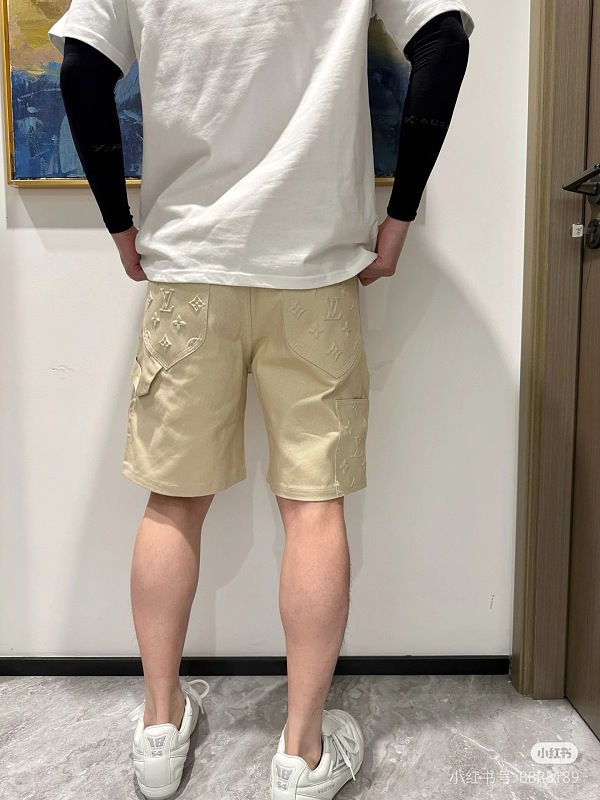 LOUIS VUITTON Embossed Monogram Denim Shorts Style 1