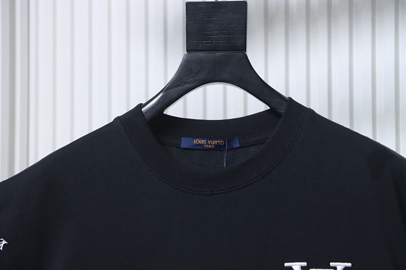 LOUIS VUITTON Embroidery Logo Black White Short Sleeve T-Shirt