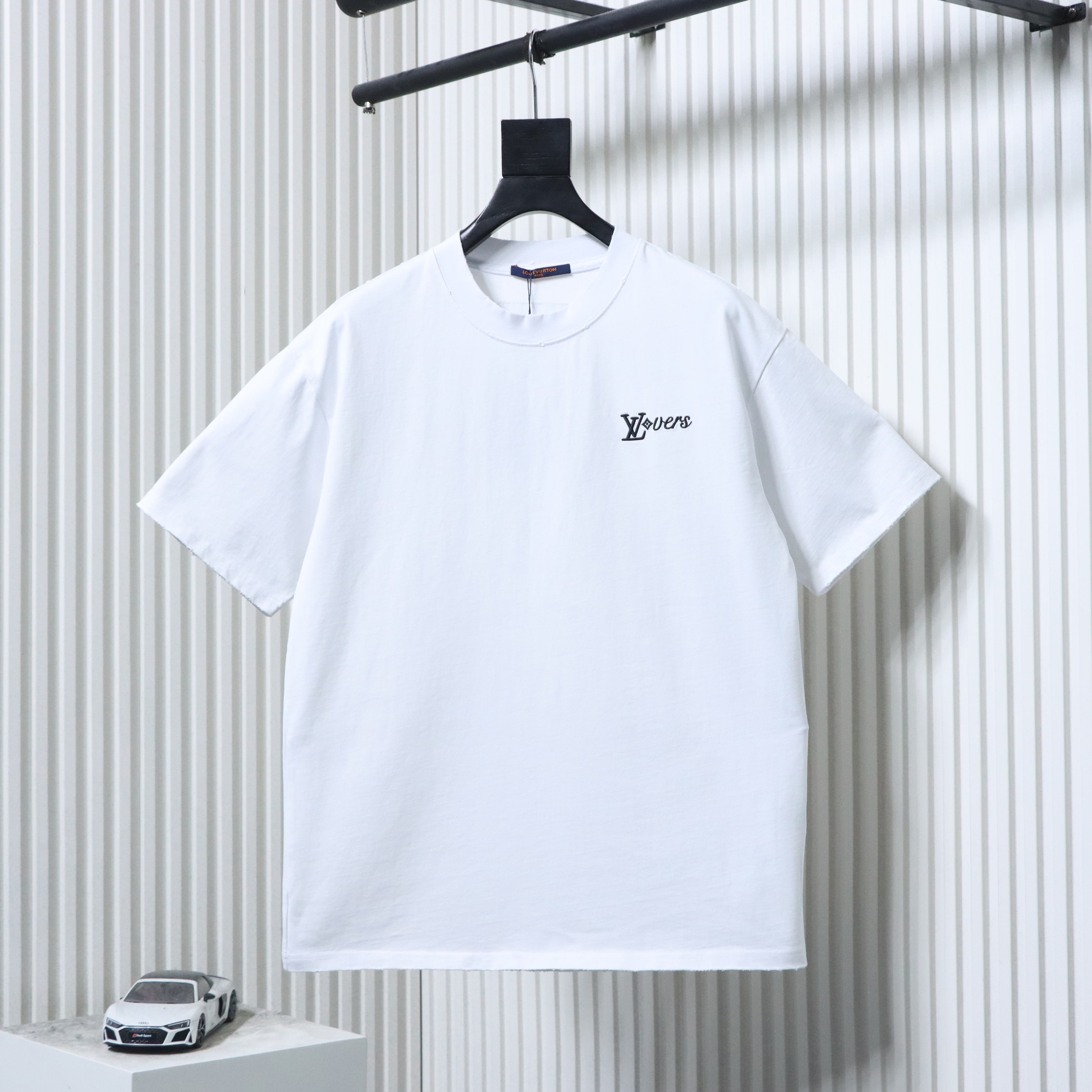 LOUIS VUITTON Embroidery Logo Short Sleeve T-Shirt Style 1