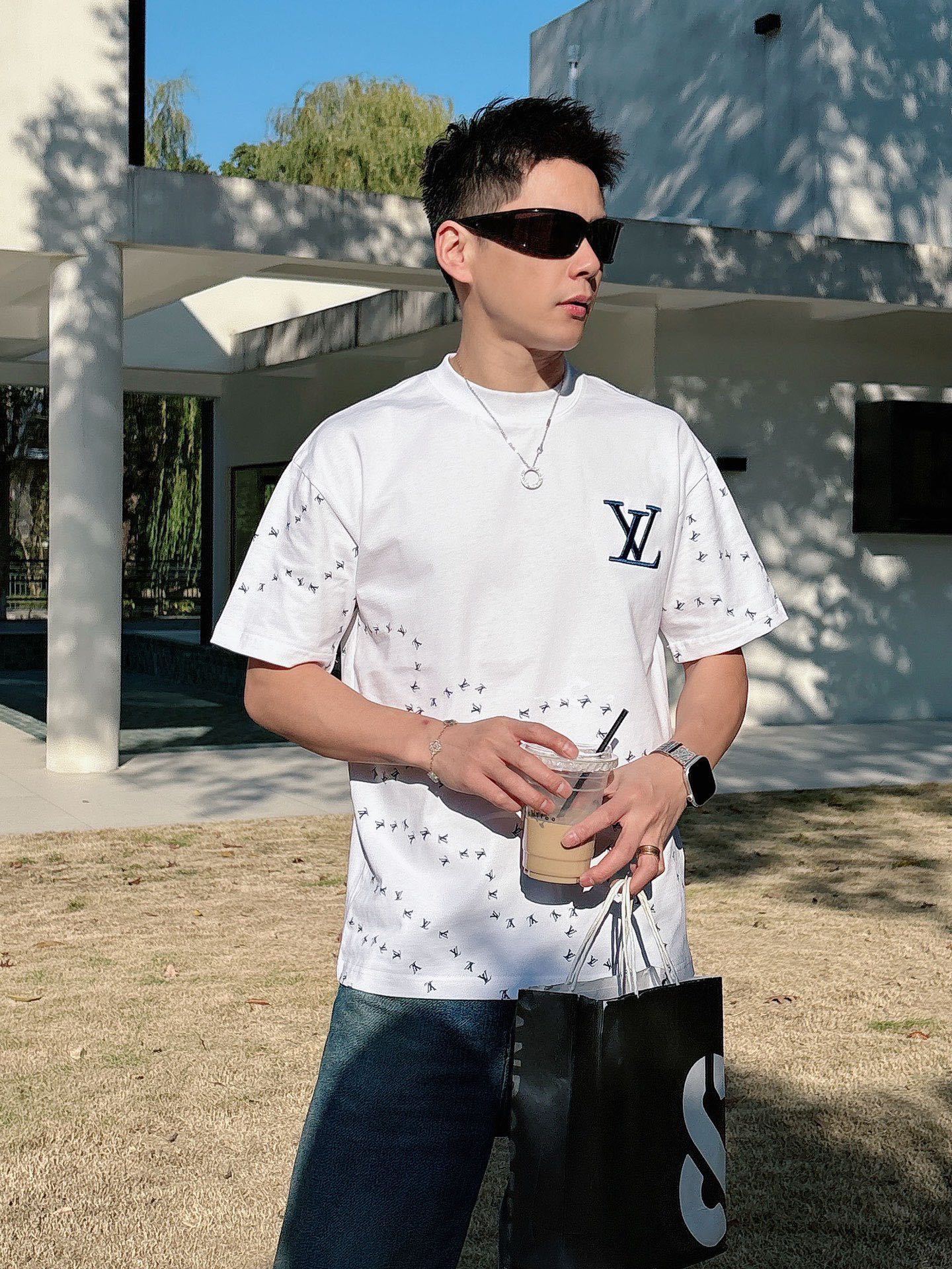 LOUIS VUITTON Embroidery Logo Short Sleeve T-Shirt Style 2