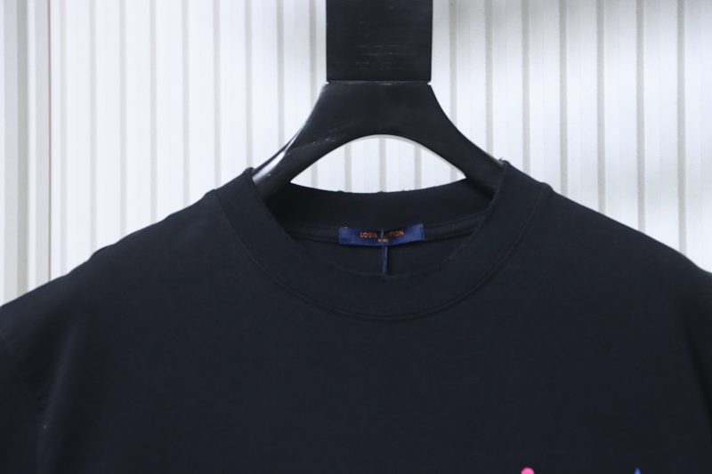 LOUIS VUITTON Embroidery Short Sleeve T-Shirt Style 1