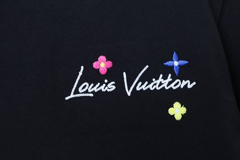 LOUIS VUITTON Embroidery Short Sleeve T-Shirt Style 1