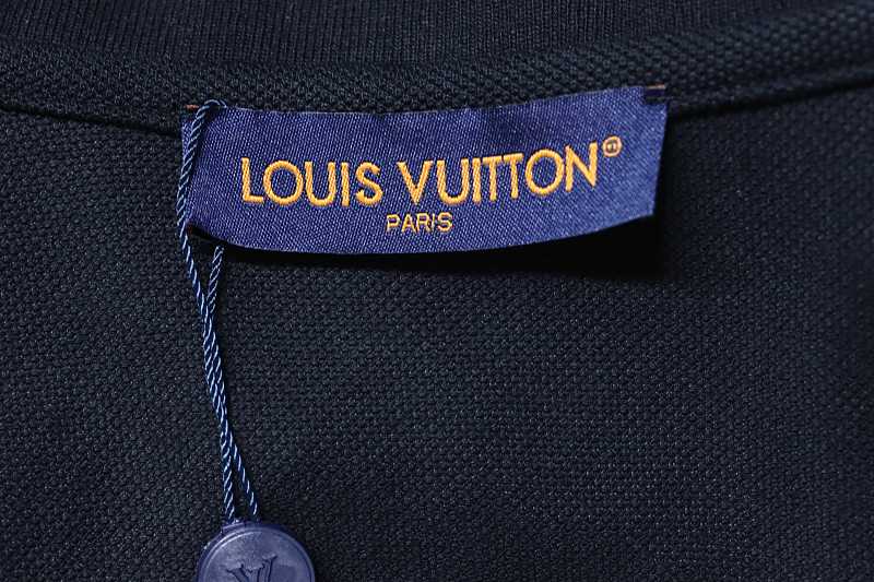 LOUIS VUITTON Embroidery White Short Sleeve Polo Shirt