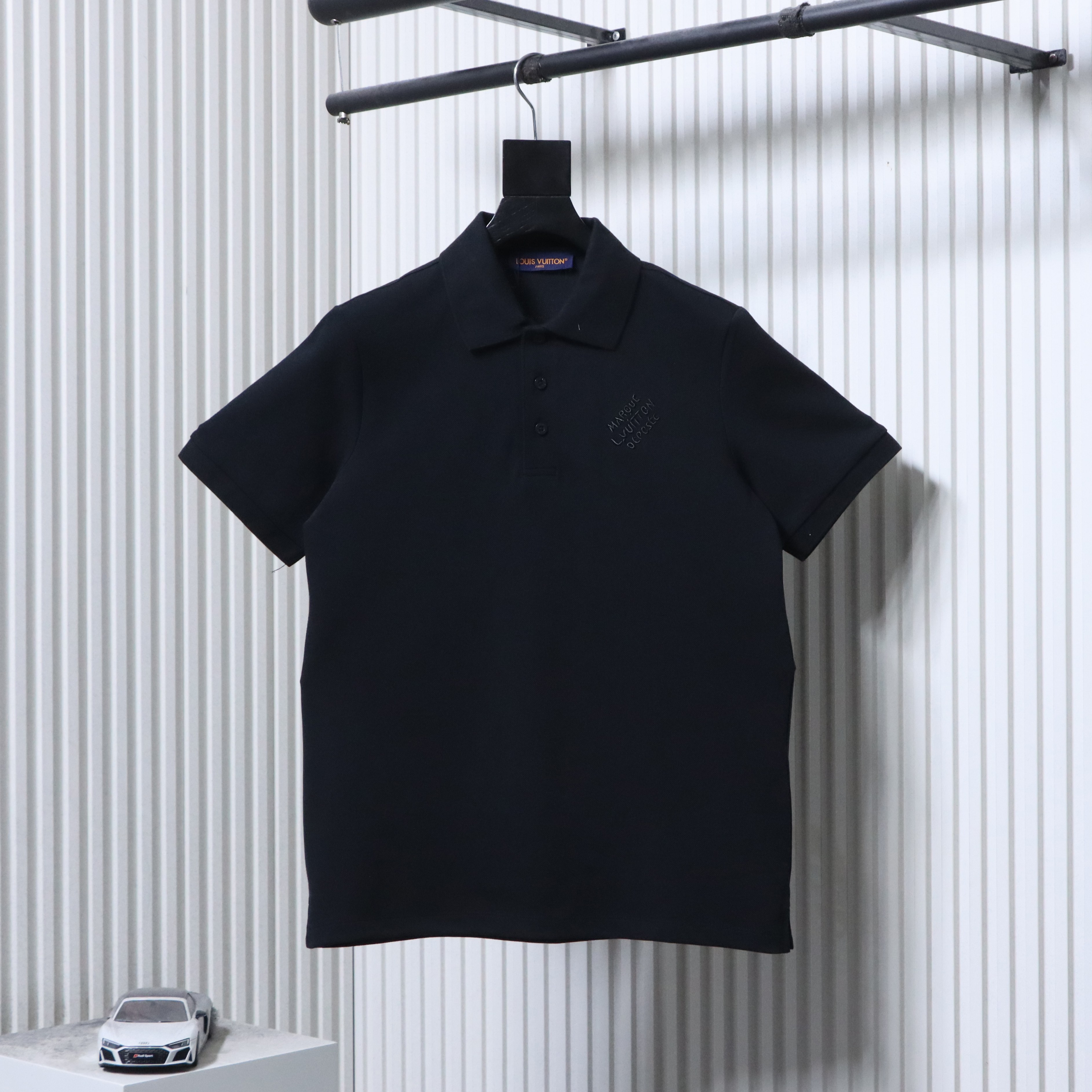 LOUIS VUITTON Embroidery White Short Sleeve Polo Shirt