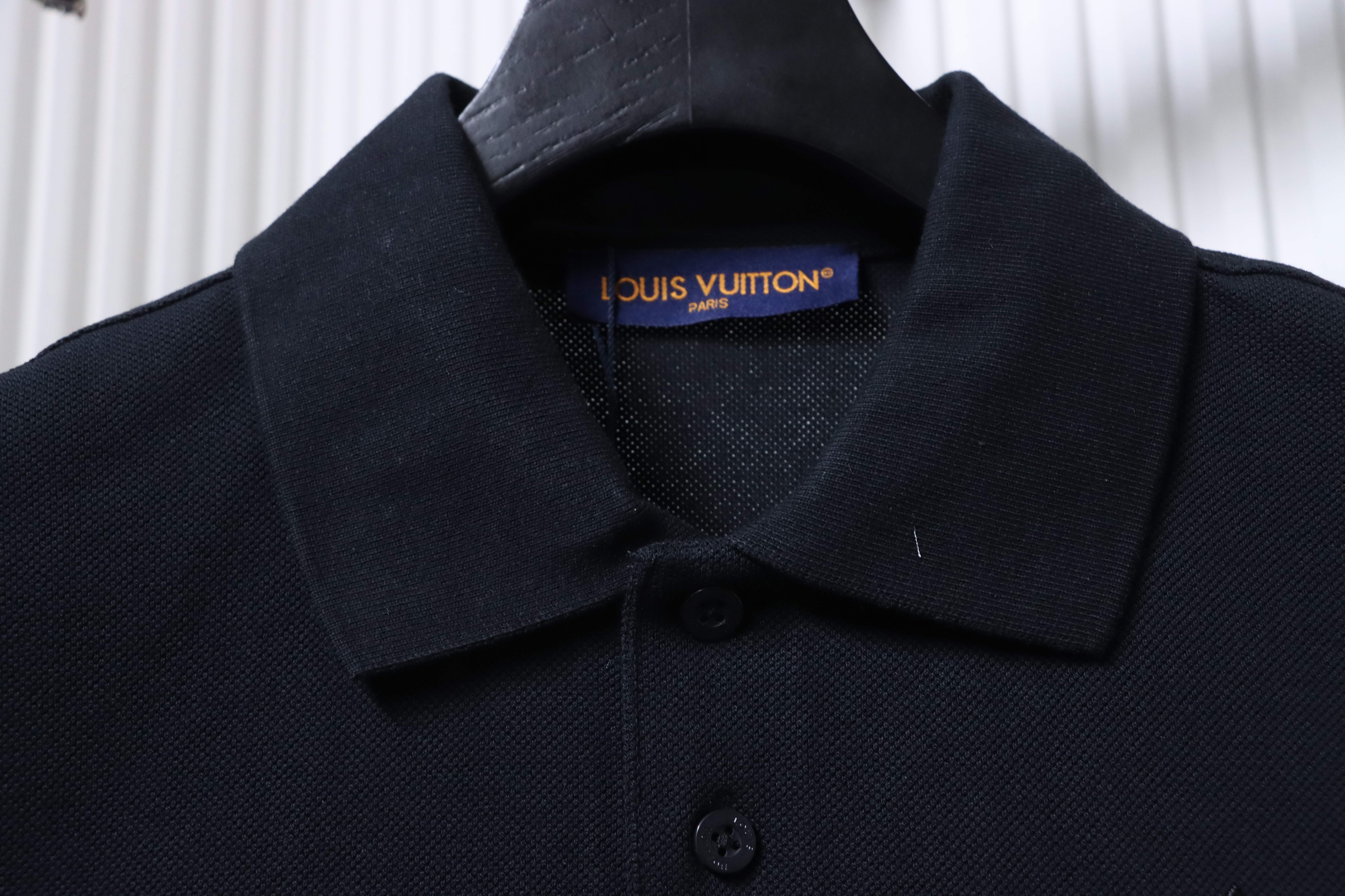 LOUIS VUITTON Embroidery White Short Sleeve Polo Shirt