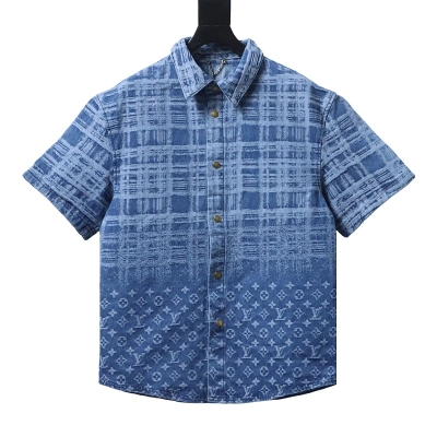LOUIS VUITTON Gradient Denim Short Sleeve T-Shirt 01