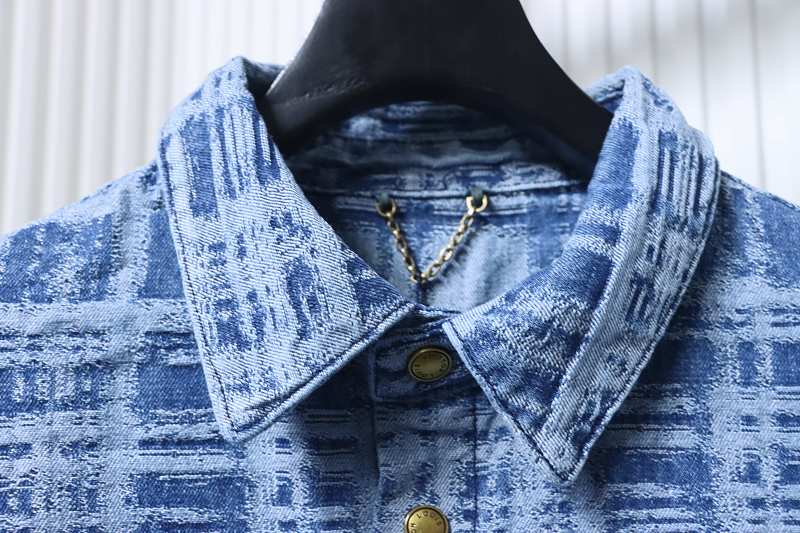 LOUIS VUITTON Gradient Denim Short Sleeve T-Shirt