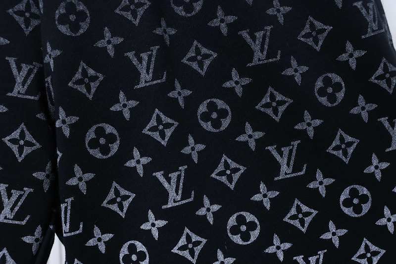 LOUIS VUITTON Gradient Monogram Gradient Shorts