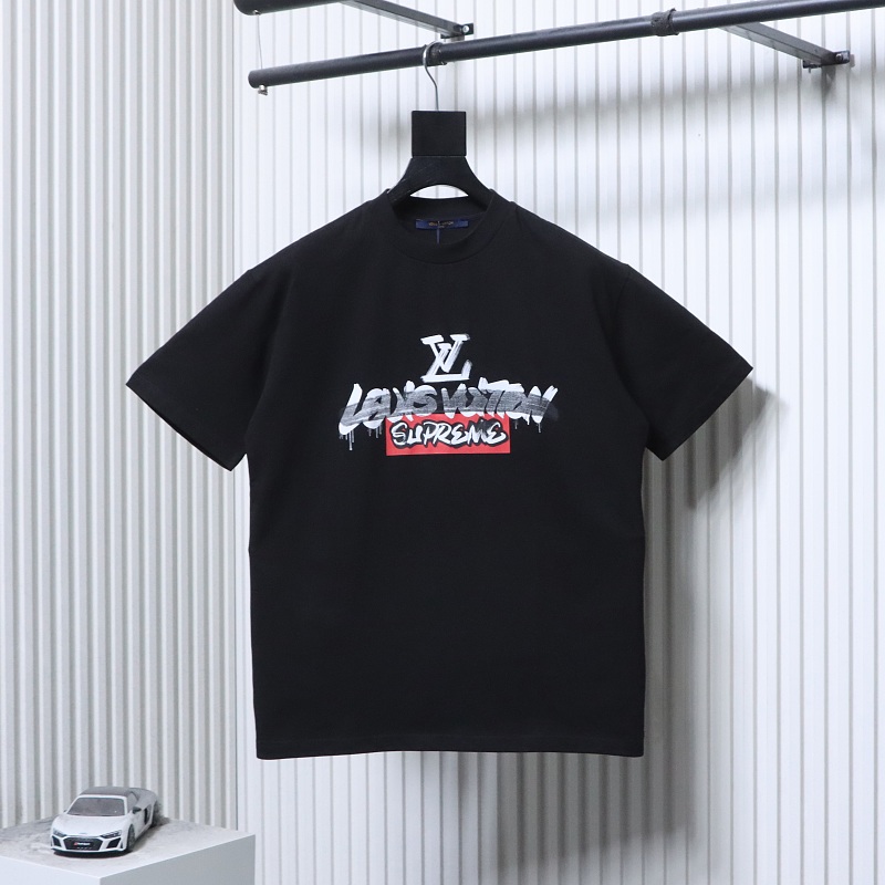LOUIS VUITTON Graffiti Supreme Collaboration Print Logo Black Short Sleeve T-Shirt