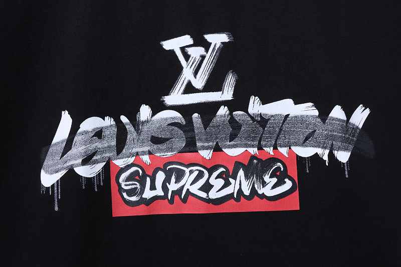 LOUIS VUITTON Graffiti Supreme Collaboration Print Logo Black Short Sleeve T-Shirt