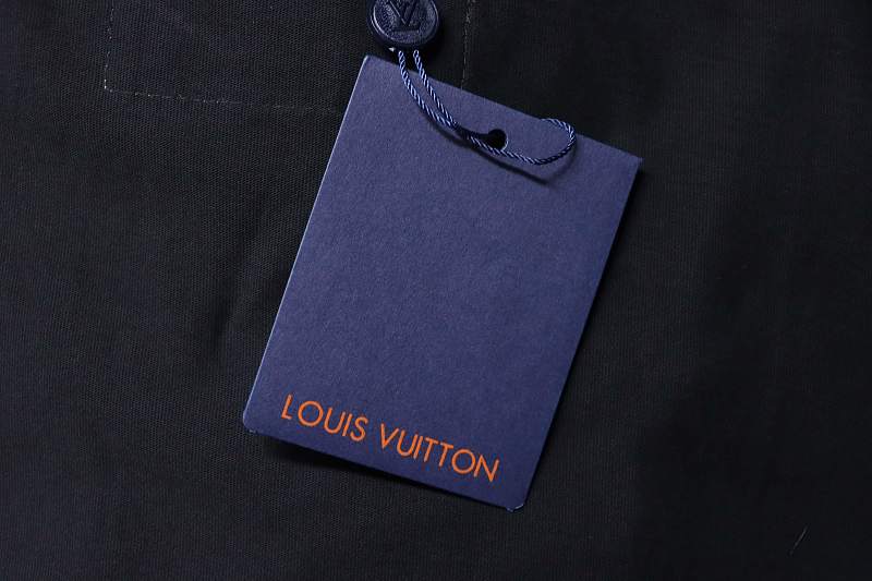 LOUIS VUITTON Graffiti Supreme Collaboration Print Logo Black Short Sleeve T-Shirt