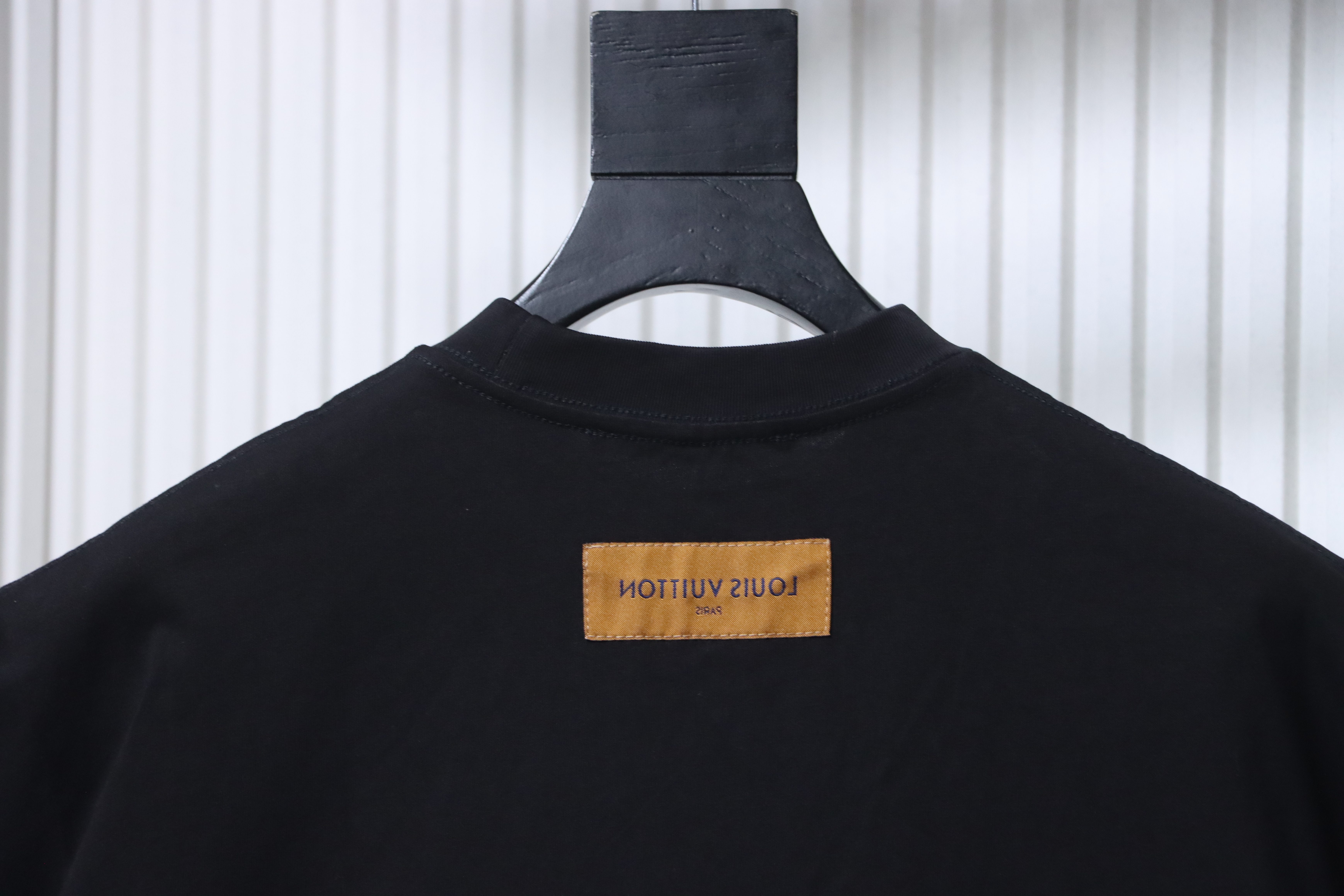 LOUIS VUITTON Graffiti Supreme Collaboration Print Logo Black Short Sleeve T-Shirt
