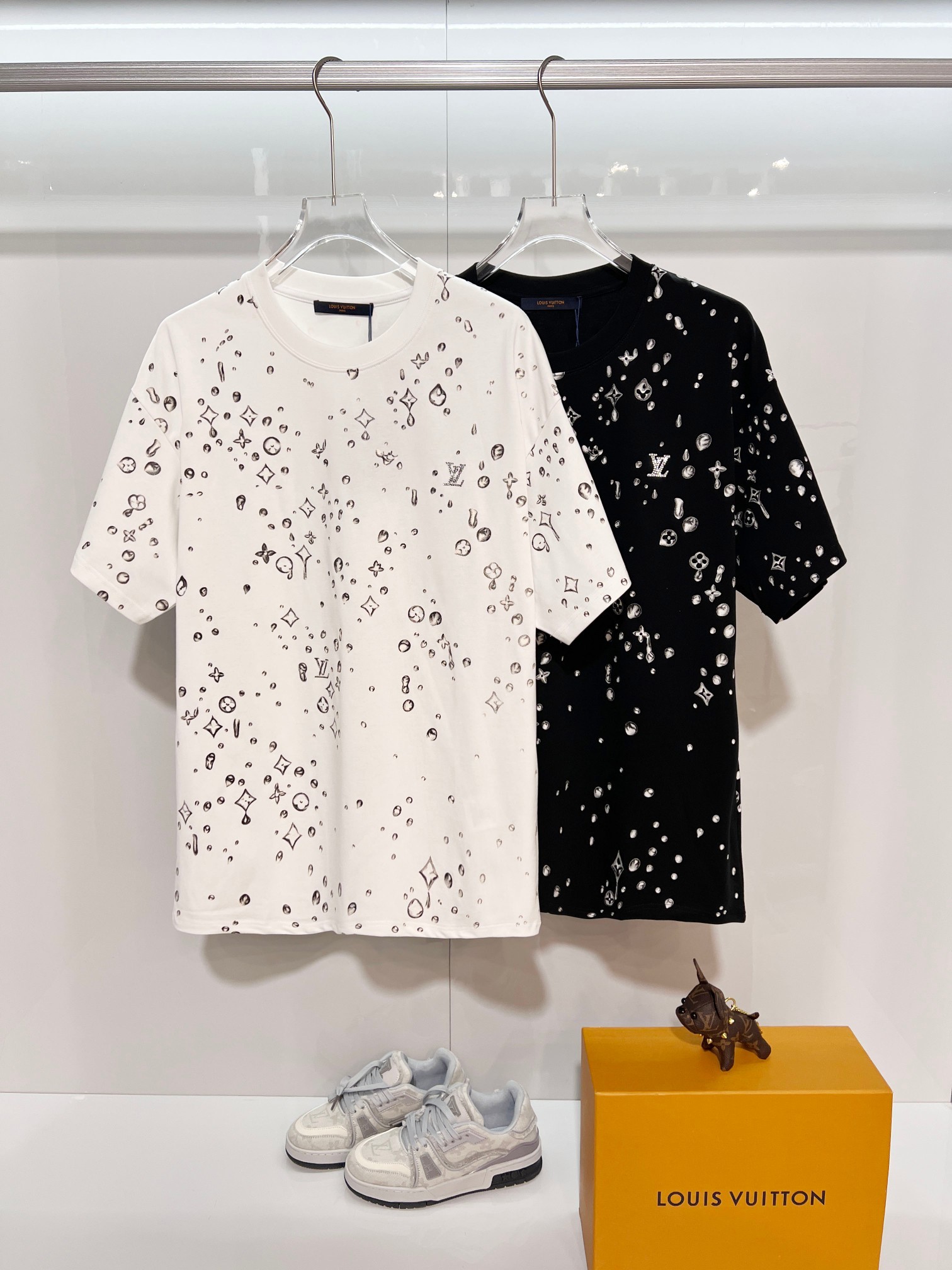 LOUIS VUITTON High Quality 320g Crew Neck Black White Short Sleeve T-Shirt Style 1