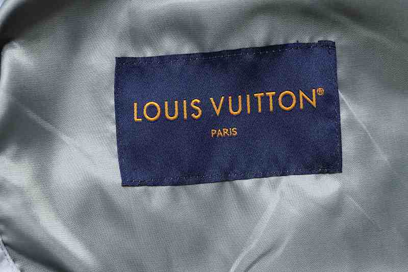 LOUIS VUITTON Jacket