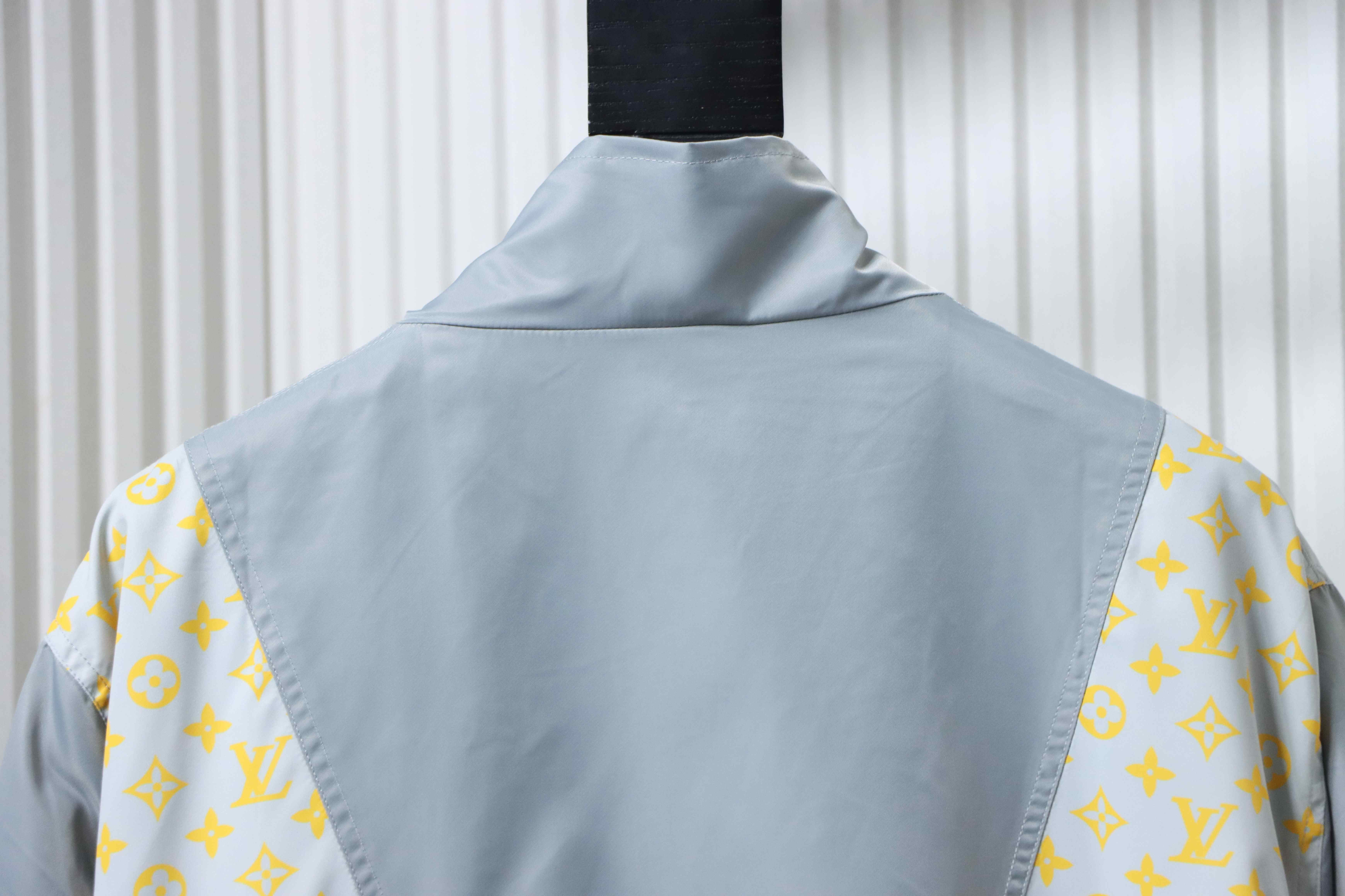 LOUIS VUITTON Jacket