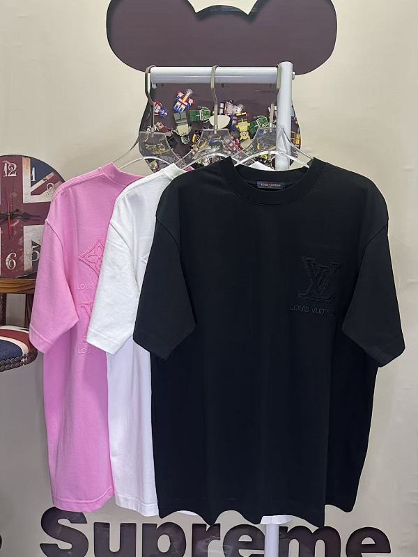 LOUIS VUITTON L26212 Short Sleeve T-Shirt Style 1