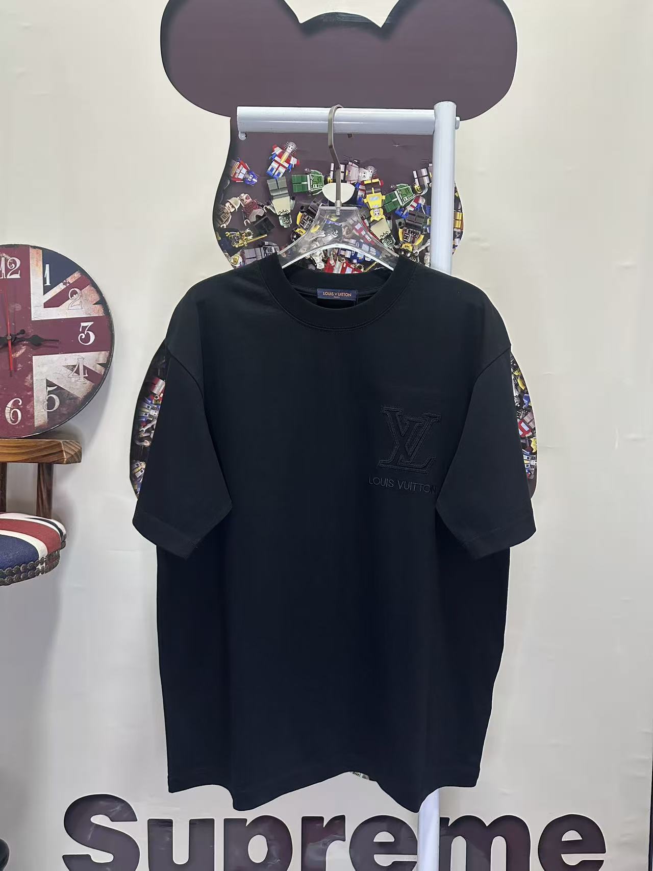 LOUIS VUITTON L26212 Short Sleeve T-Shirt Style 1