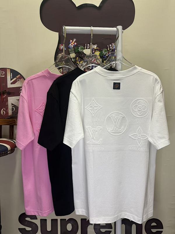 LOUIS VUITTON L26212 Short Sleeve T-Shirt Style 2