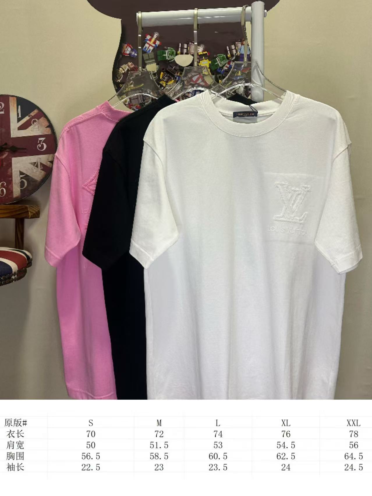 LOUIS VUITTON L26212 Short Sleeve T-Shirt Style 2