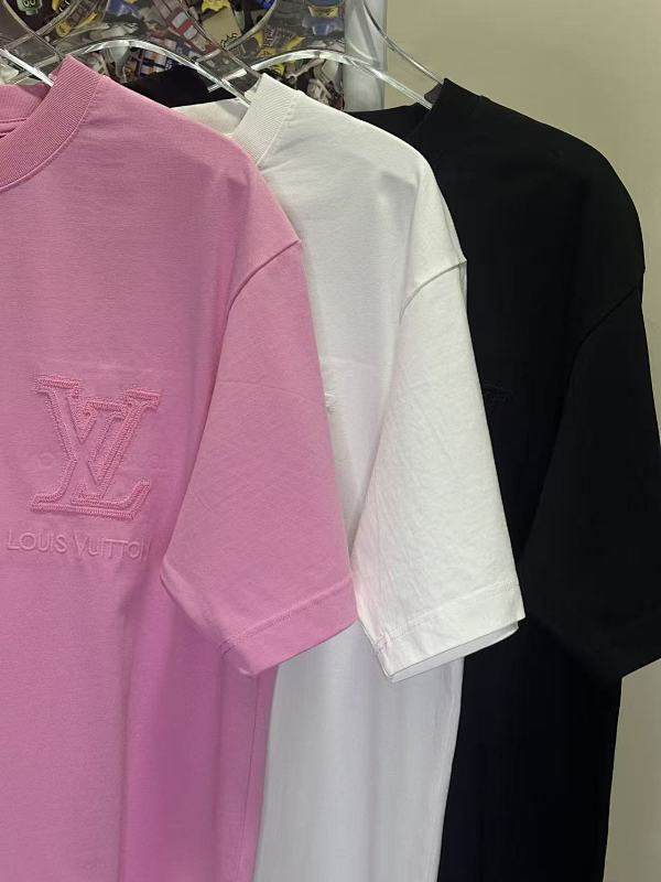 LOUIS VUITTON L26212 Short Sleeve T-Shirt Style 3