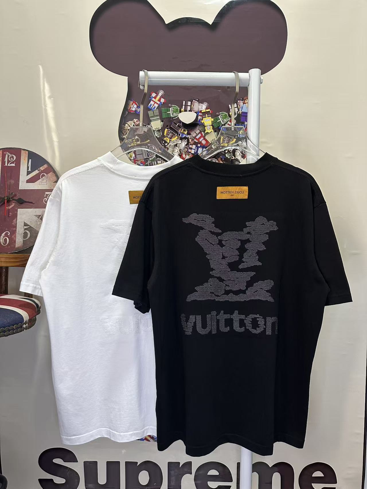 LOUIS VUITTON L26215 Short Sleeve T-Shirt Style 1