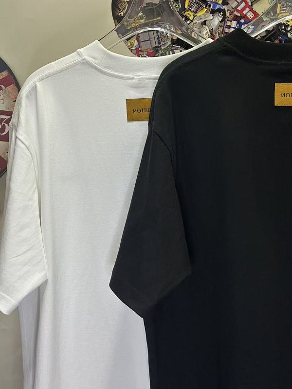 LOUIS VUITTON L26217 Short Sleeve T-Shirt
