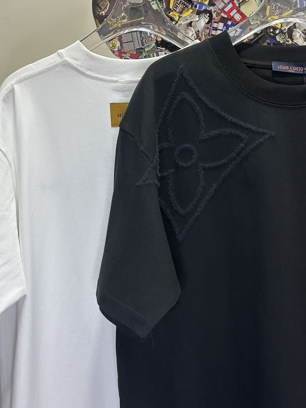 LOUIS VUITTON L26217 Short Sleeve T-Shirt
