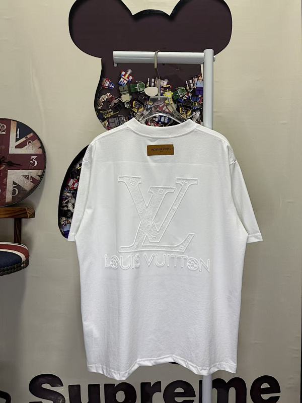 LOUIS VUITTON L26233 Short Sleeve T-Shirt Style 2