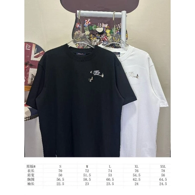 LOUIS VUITTON L26235 Short Sleeve T-Shirt Style 1 02