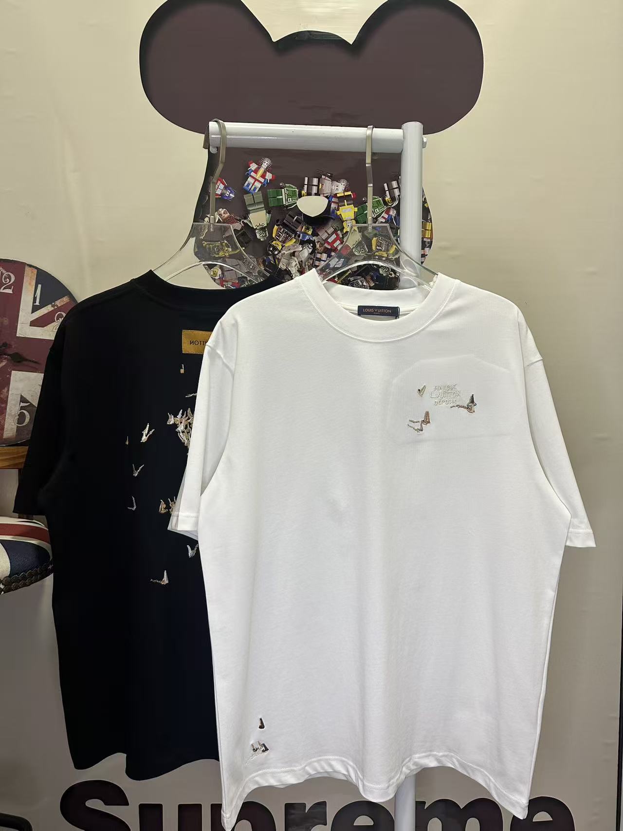LOUIS VUITTON L26235 Short Sleeve T-Shirt Style 2