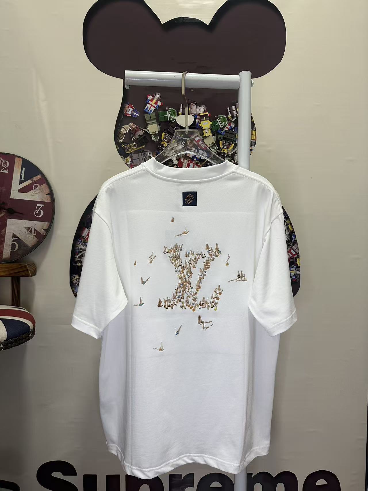 LOUIS VUITTON L26235 Short Sleeve T-Shirt Style 2