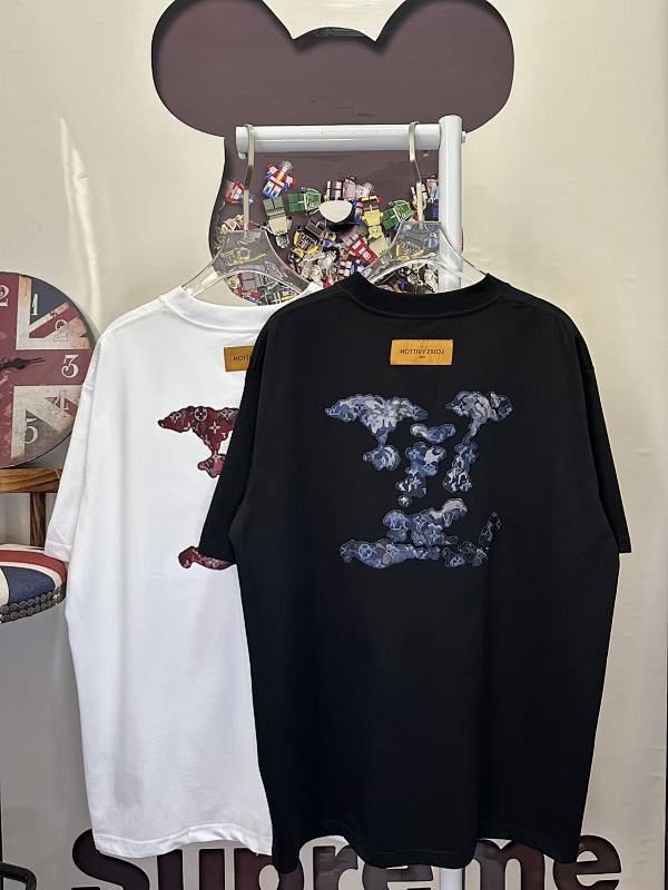 LOUIS VUITTON L26236 Monogram Short Sleeve T-Shirt