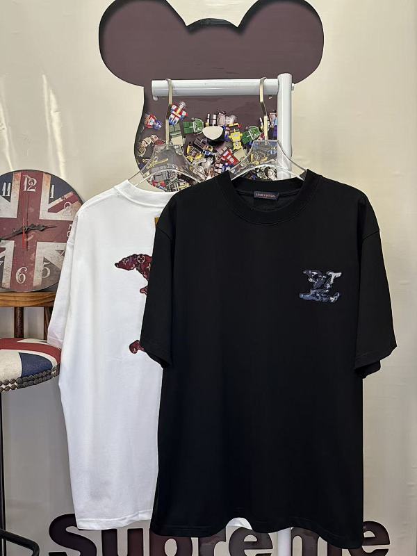 LOUIS VUITTON L26236 Monogram Short Sleeve T-Shirt