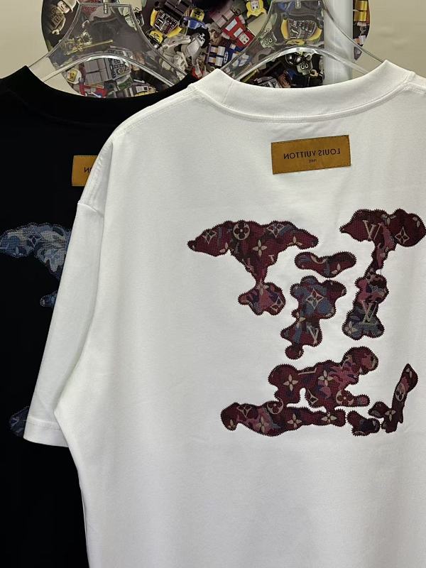 LOUIS VUITTON L26236 Short Sleeve T-Shirt
