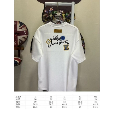 LOUIS VUITTON L26239 Short Sleeve T-Shirt 02
