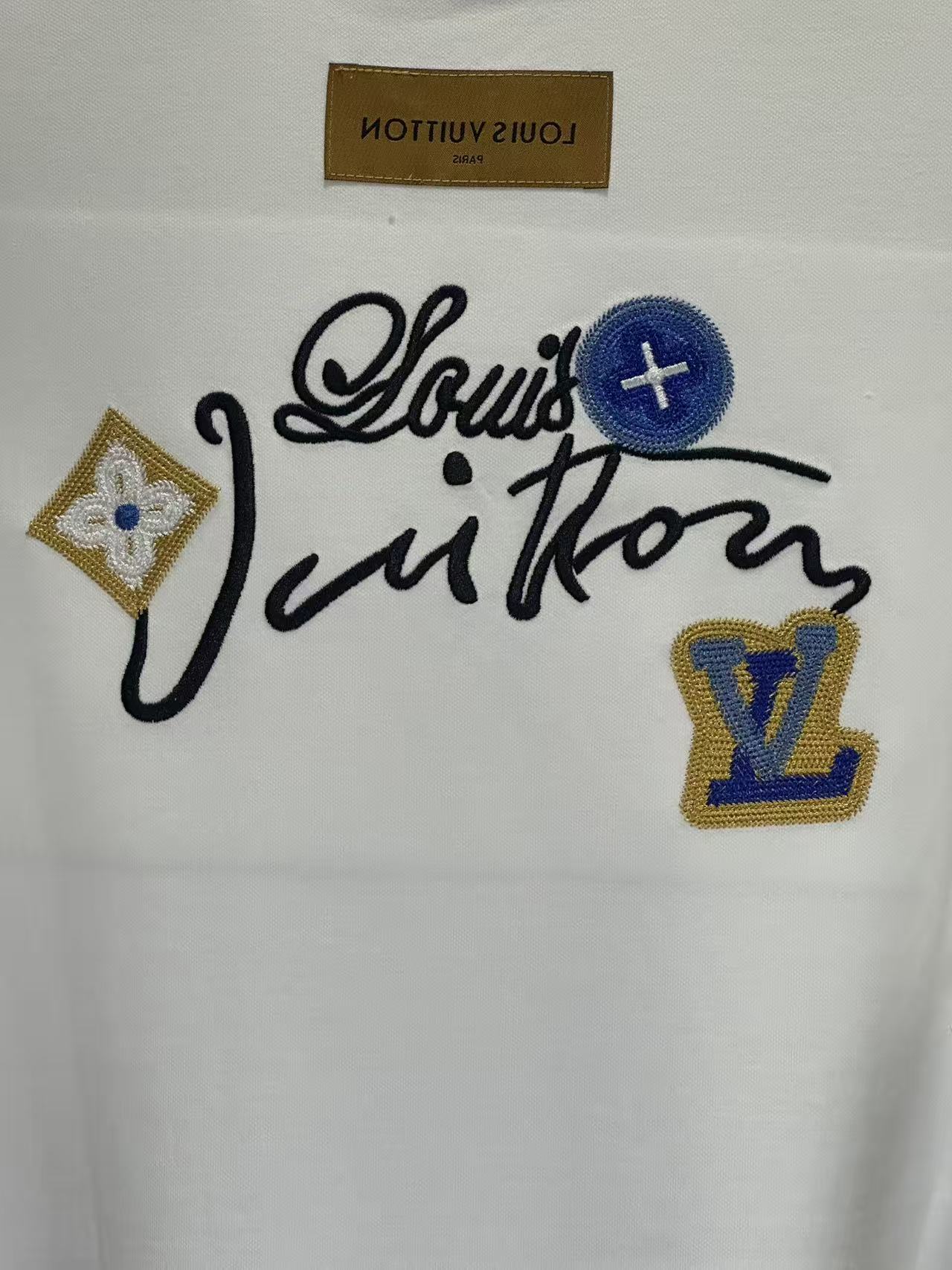 LOUIS VUITTON L26239 Short Sleeve T-Shirt