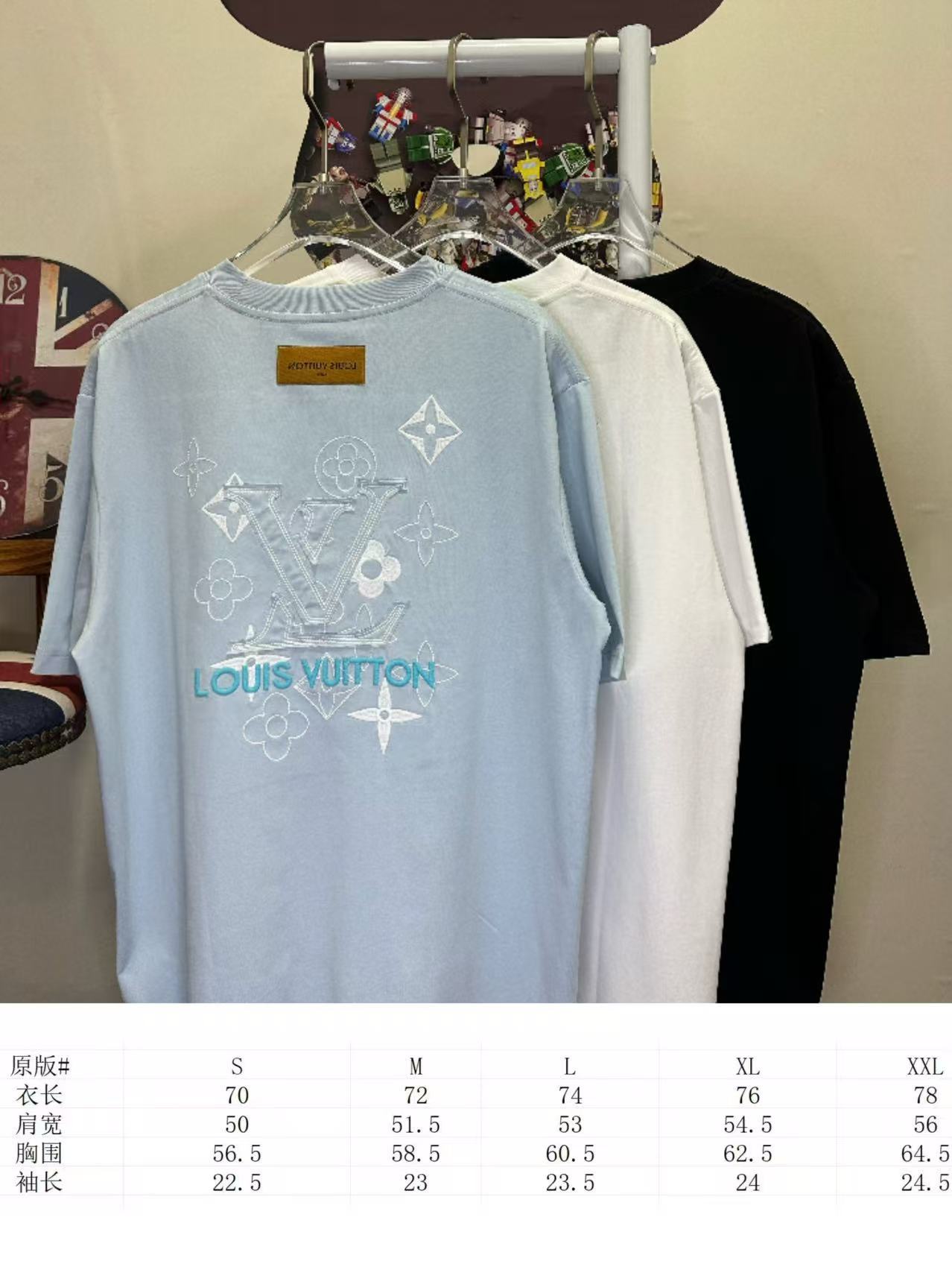 LOUIS VUITTON L26601 Short Sleeve T-Shirt Style 1