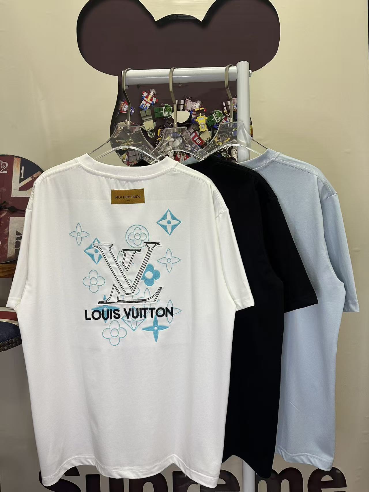 LOUIS VUITTON L26601 Short Sleeve T-Shirt Style 2