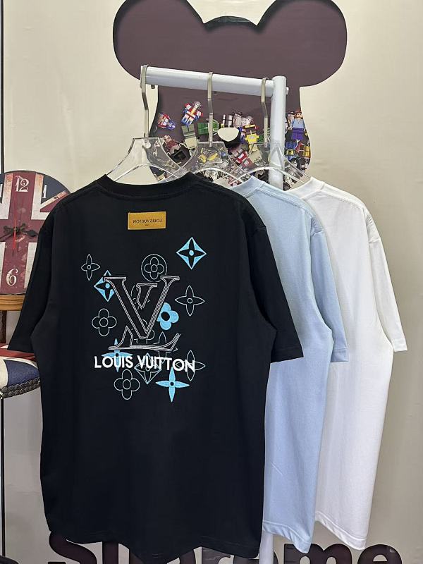 LOUIS VUITTON L26601 Short Sleeve T-Shirt Style 3