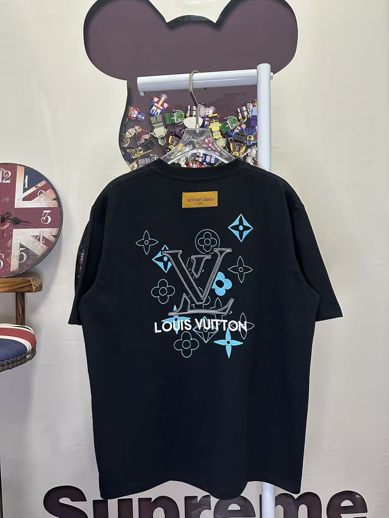 LOUIS VUITTON L26601 Short Sleeve T-Shirt Style 3