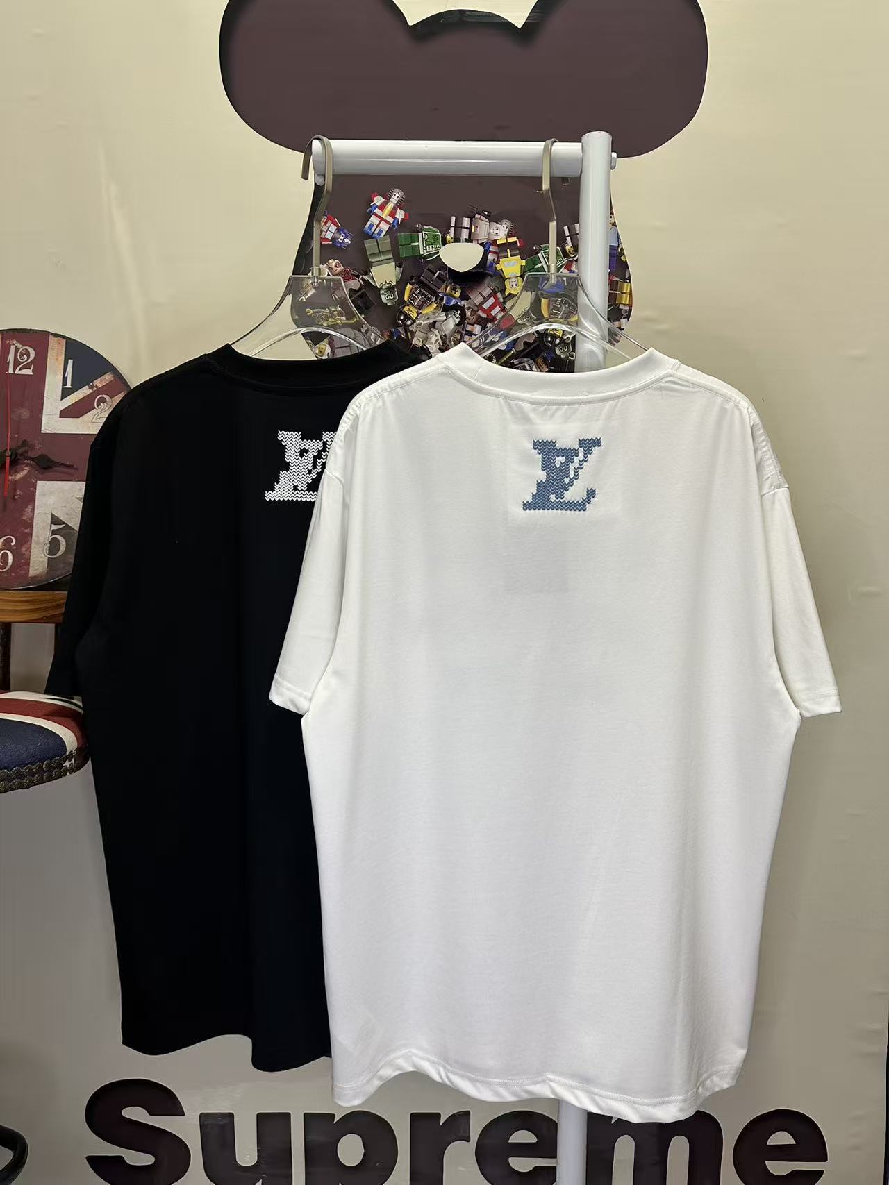 LOUIS VUITTON L26603 Short Sleeve T-Shirt Style 2