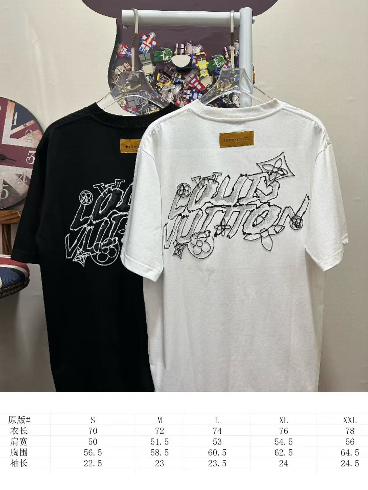LOUIS VUITTON L26612 Short Sleeve T-Shirt Style 2
