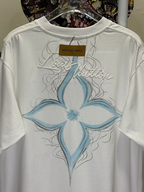 LOUIS VUITTON L26613 Short Sleeve T-Shirt Style 1