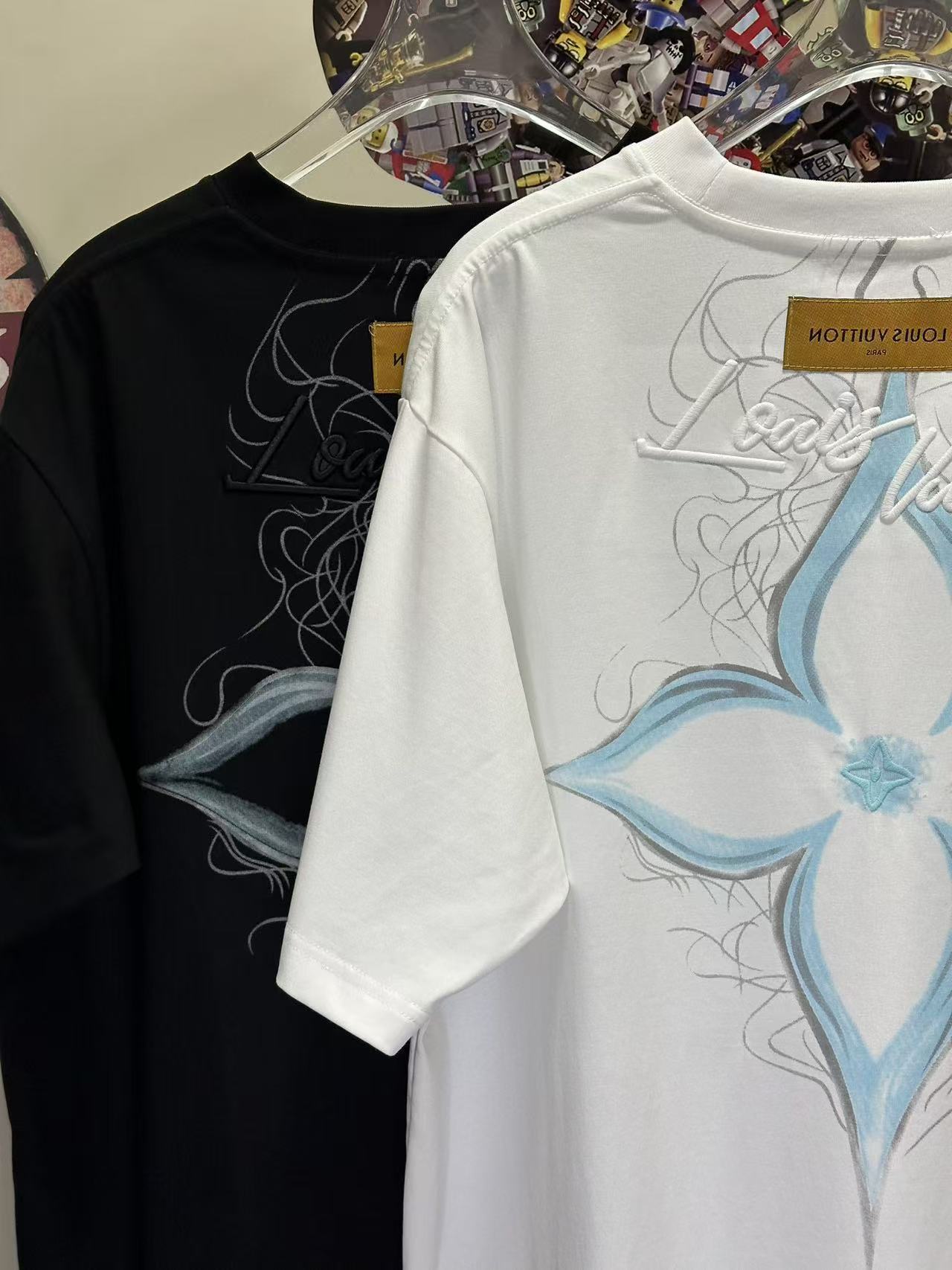 LOUIS VUITTON L26613 Short Sleeve T-Shirt Style 1